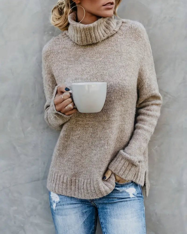 LOREA - STYLISH TURTLENECK SWEATER