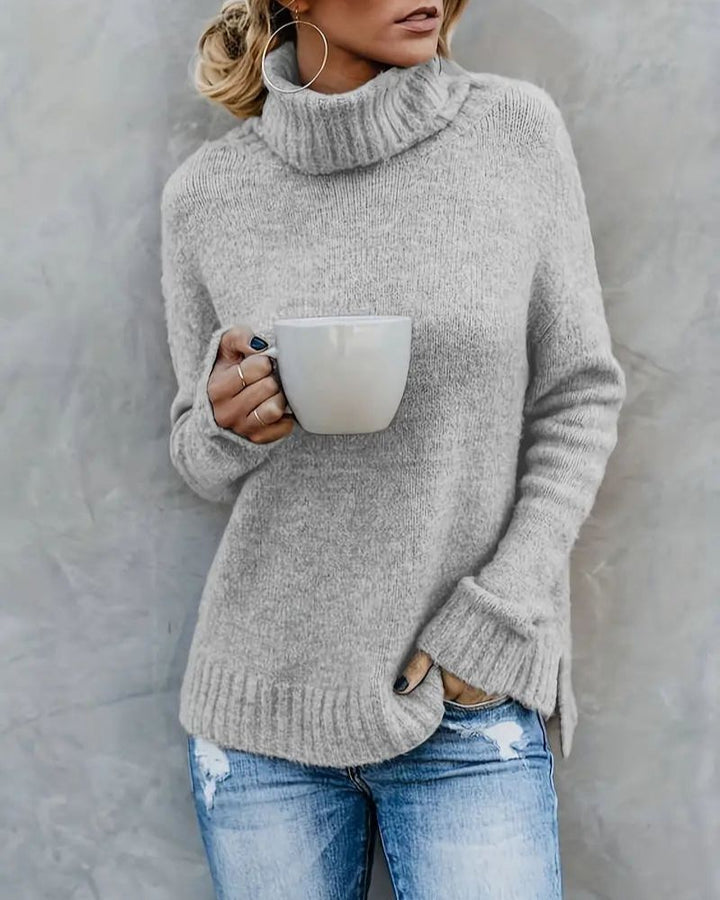 LOREA - STYLISH TURTLENECK SWEATER