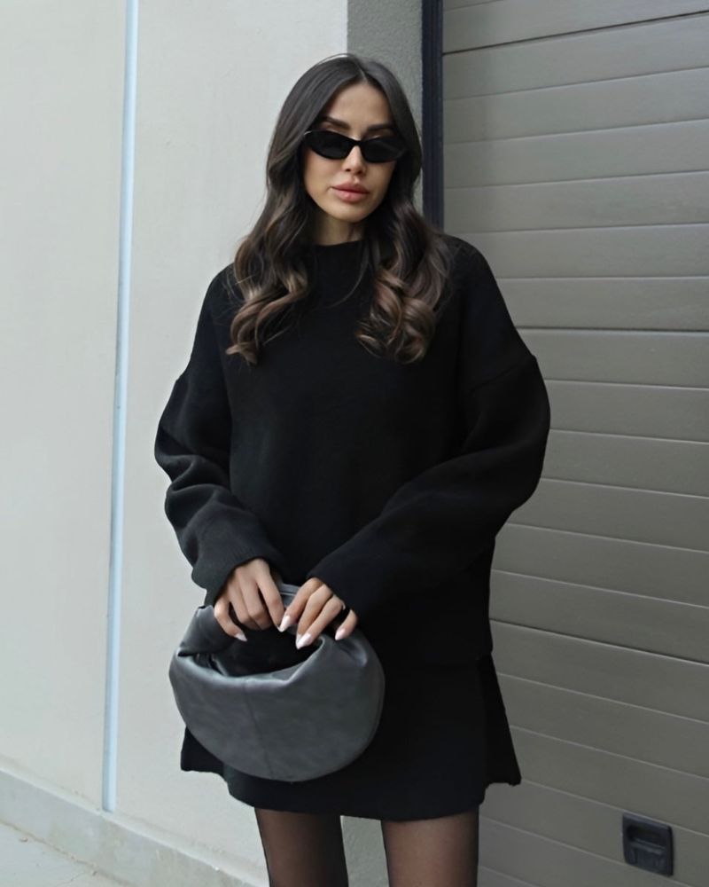 LOURA - Knitted Set (top + skirt)