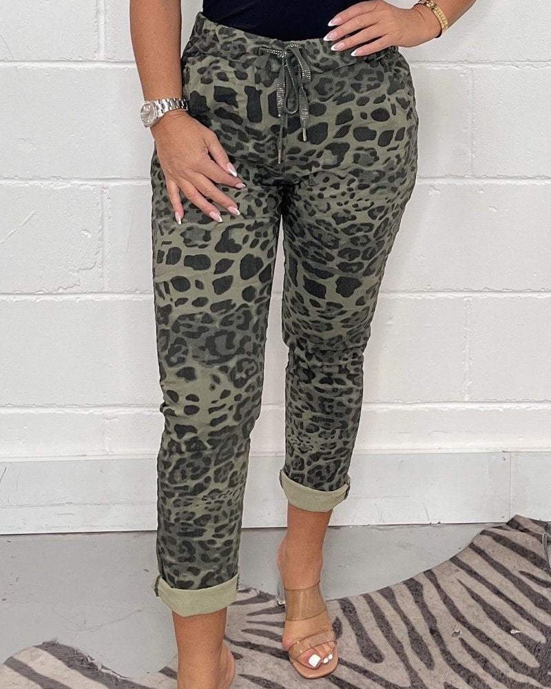 HELEN - COMFORTABLE CAMOUFLAGE PANTS
