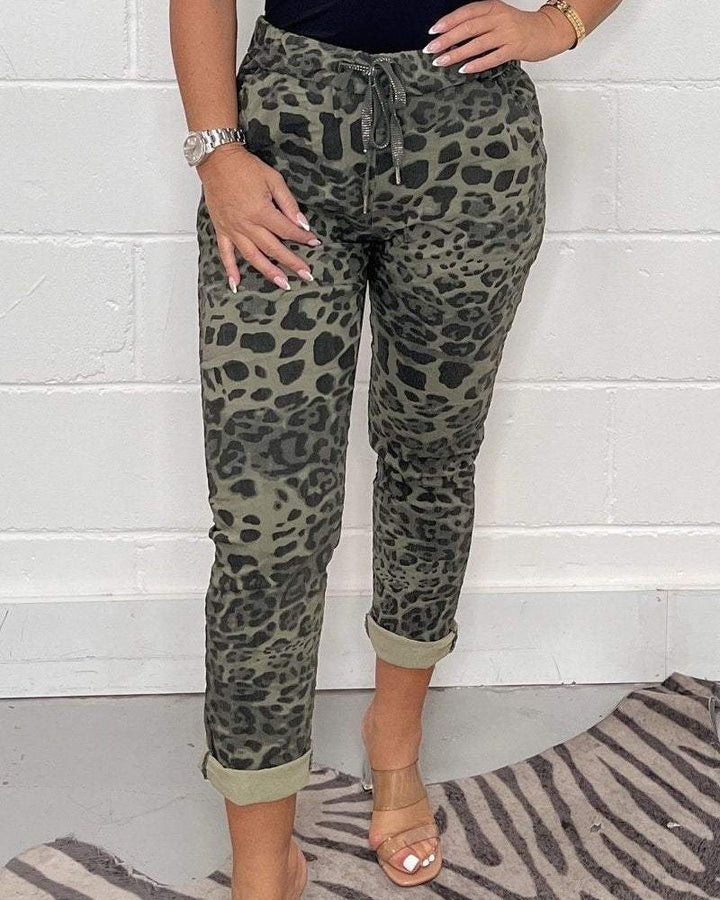 HELEN - COMFORTABLE CAMOUFLAGE PANTS