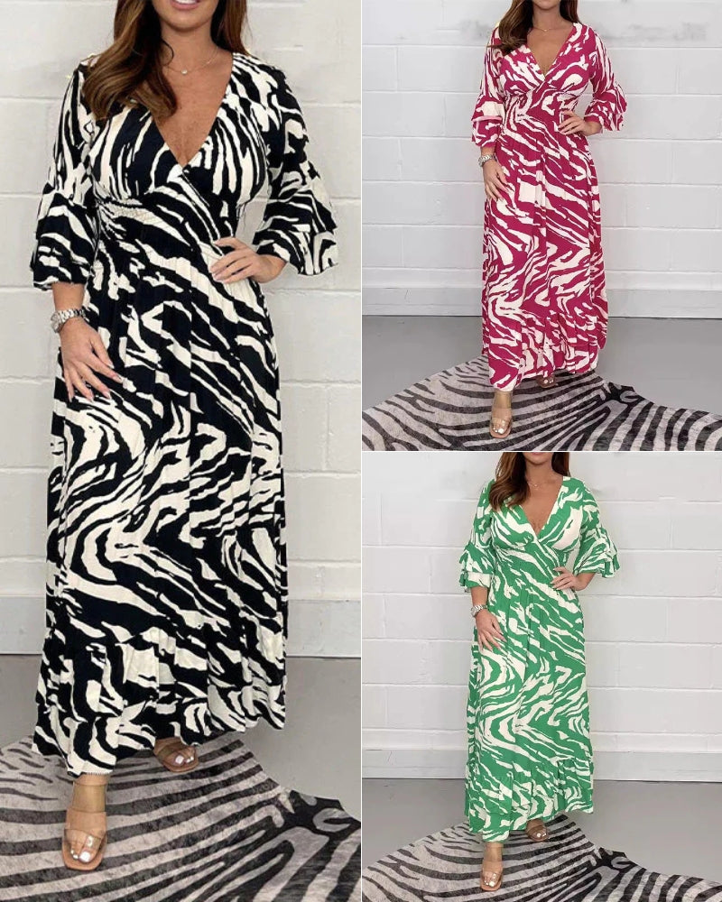 GILI - Smocked Printed Maxi Dress
