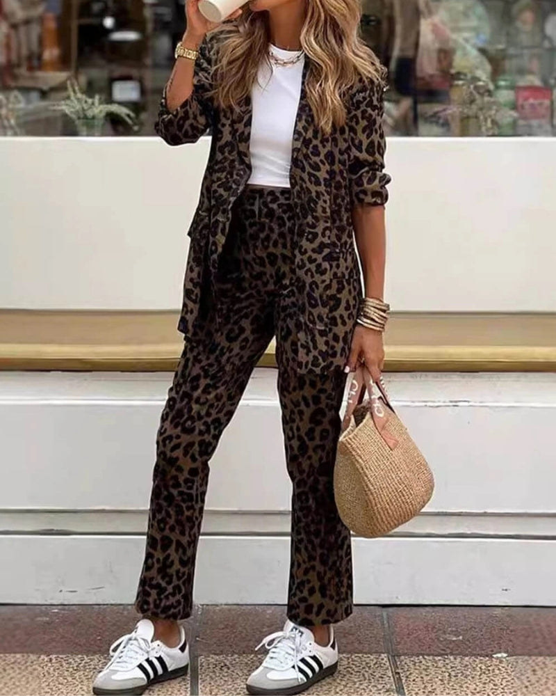 ARILA - Leopard Print Suit & Pants Set