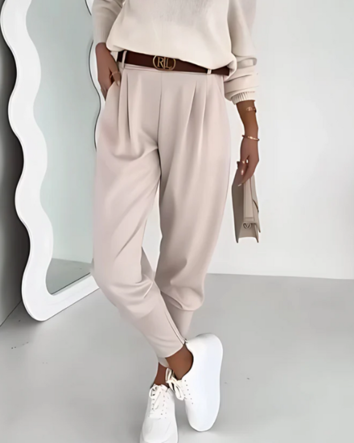 CARIANA - COMFORTABLE AND STYLISH TROUSERS