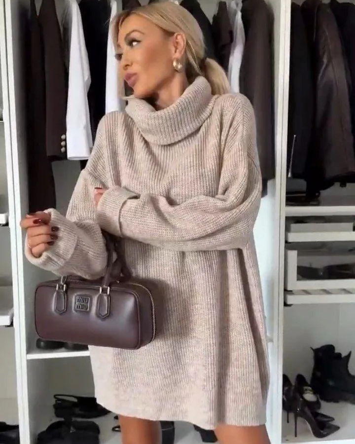 NOIRANE - STYLISH SWEATER