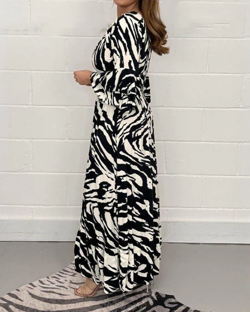 GILI - Smocked Printed Maxi Dress