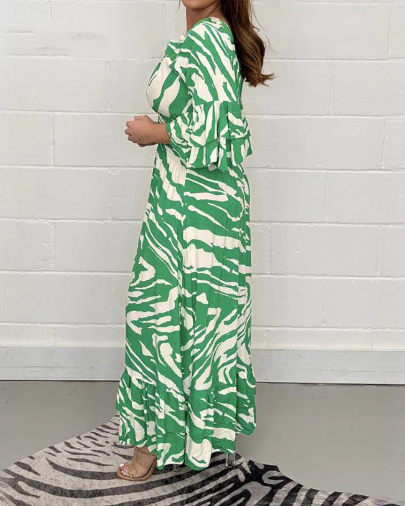 GILI - Smocked Printed Maxi Dress
