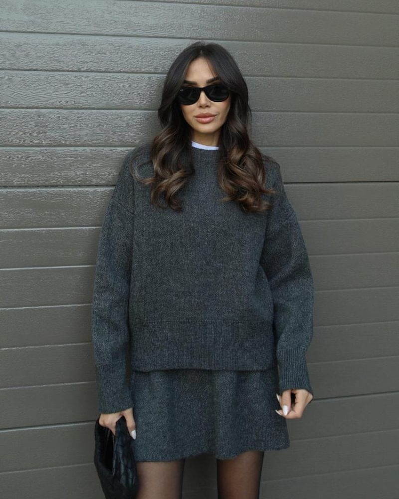 LOURA - Knitted Set (top + skirt)