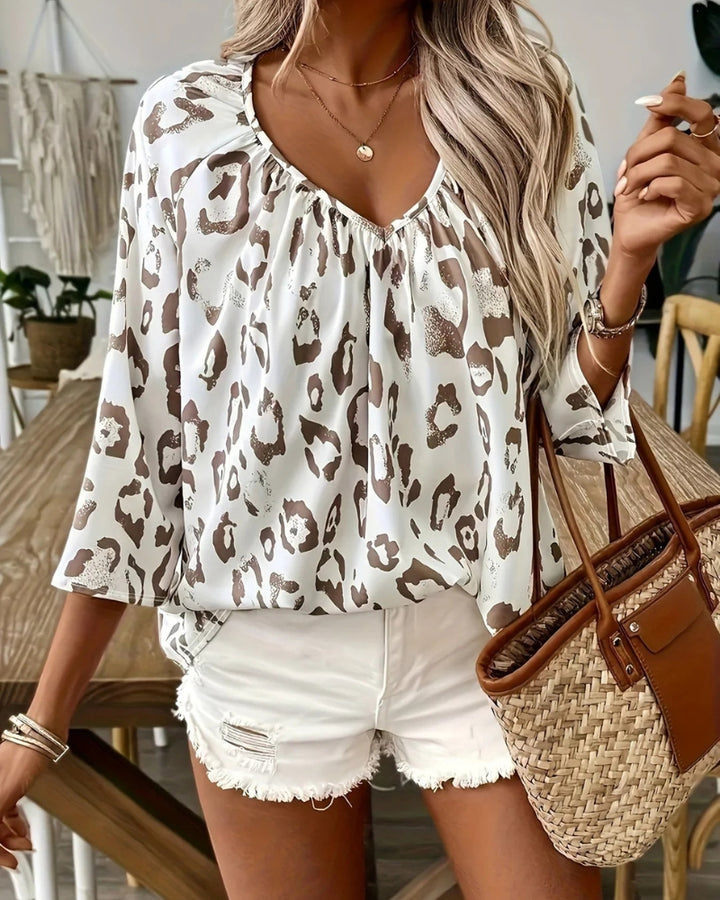 JULIANA - Leopard Blouse