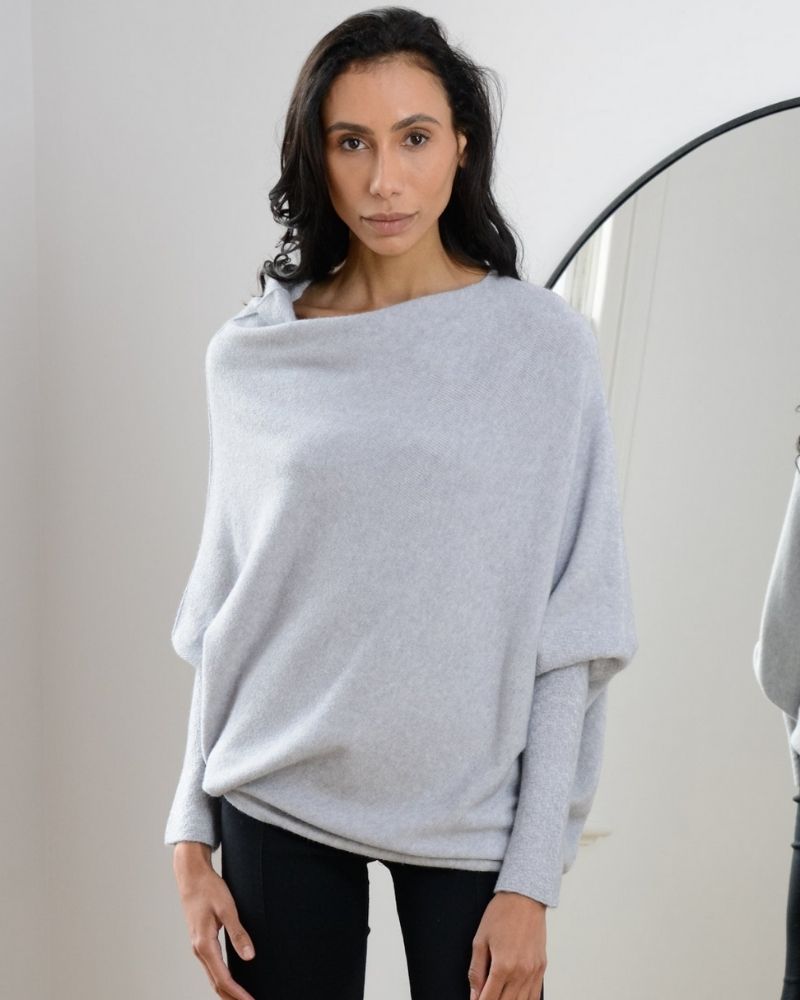 ANIEME - LUXURY SWEATER