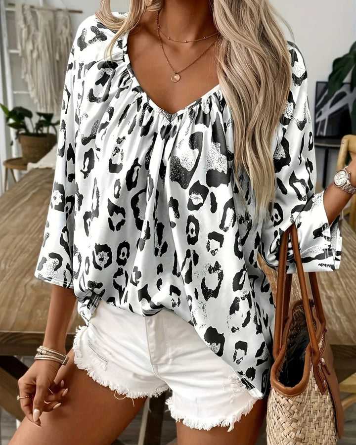 JULIANA - Leopard Blouse