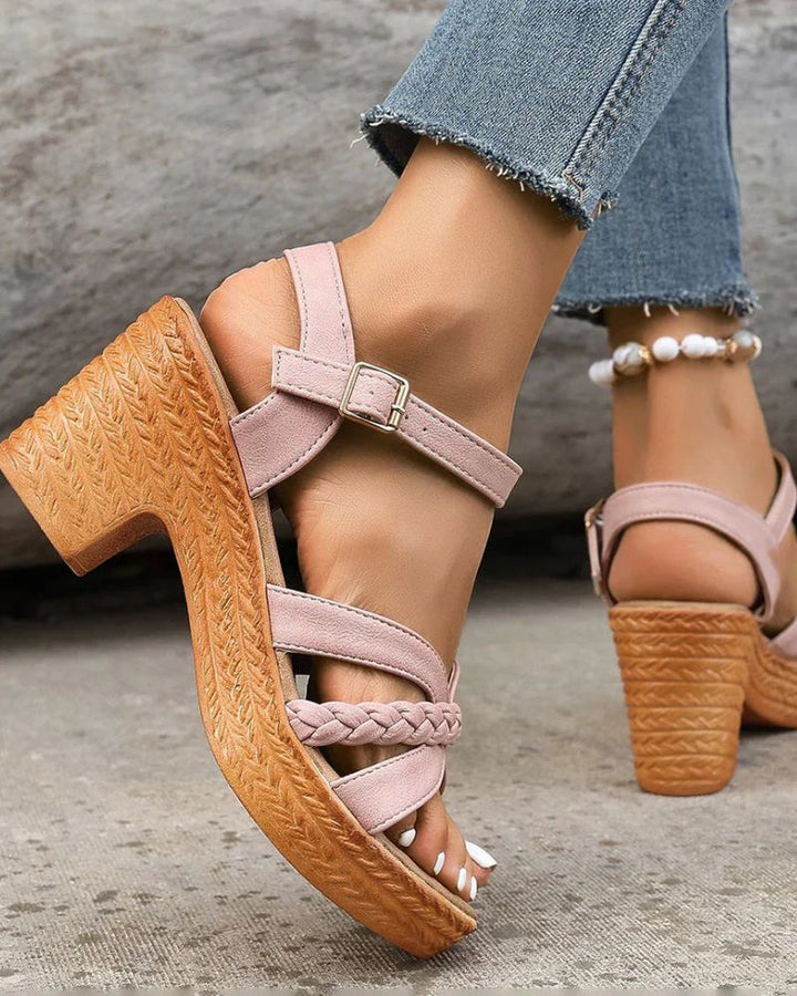 SAENA - Orthopedic Fashion Sandals