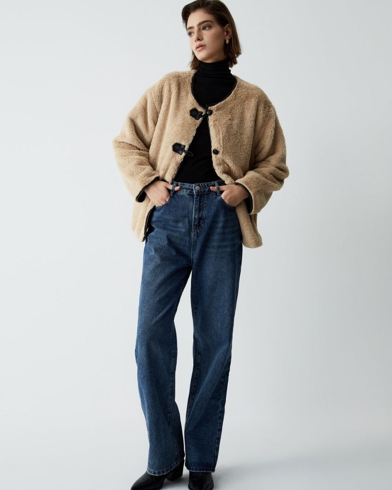 ADELLE - Warm short coat